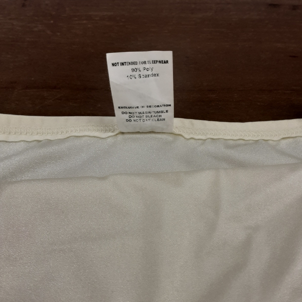 2 For $10 Bundle And Save!! A Wish Come True - Cream Bralette. Size Adult Medium - Picture 4 of 4